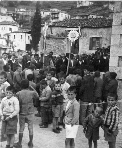 Λιτανεία3